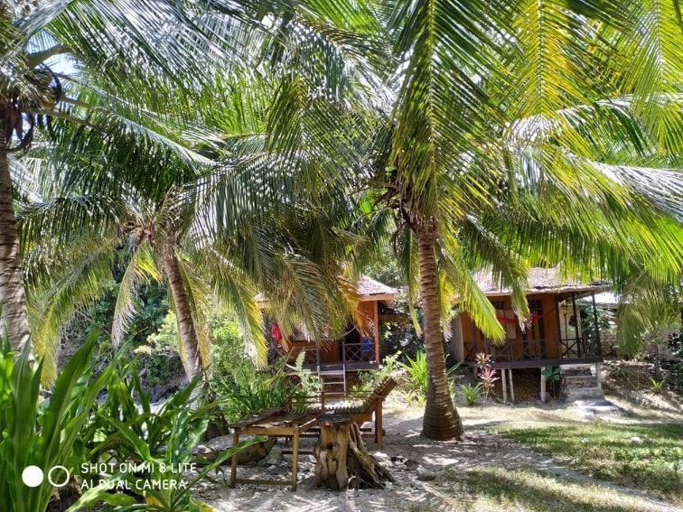 Sunset Beach Batudaka Ngoại thất bức ảnh